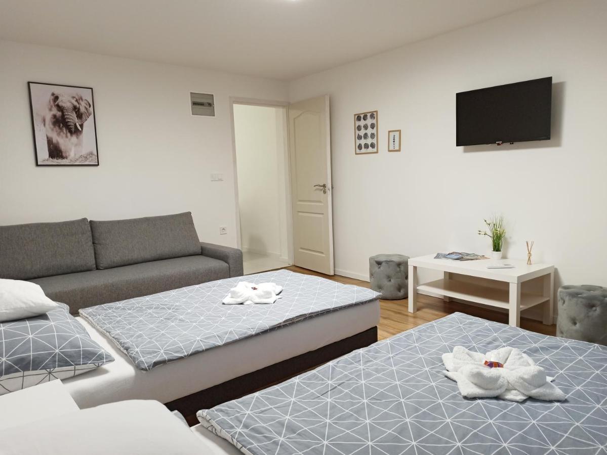 Grafit Apartmanok Hajdúnánás 외부 사진